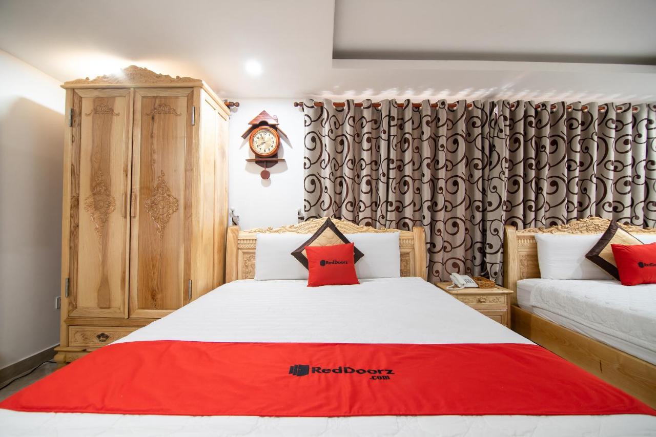 Reddoorz Plus New Sun Hotel Хошимін Екстер'єр фото