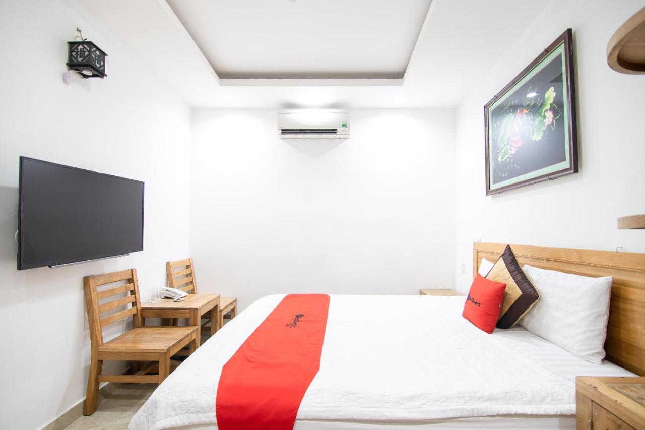 Reddoorz Plus New Sun Hotel Хошимін Екстер'єр фото